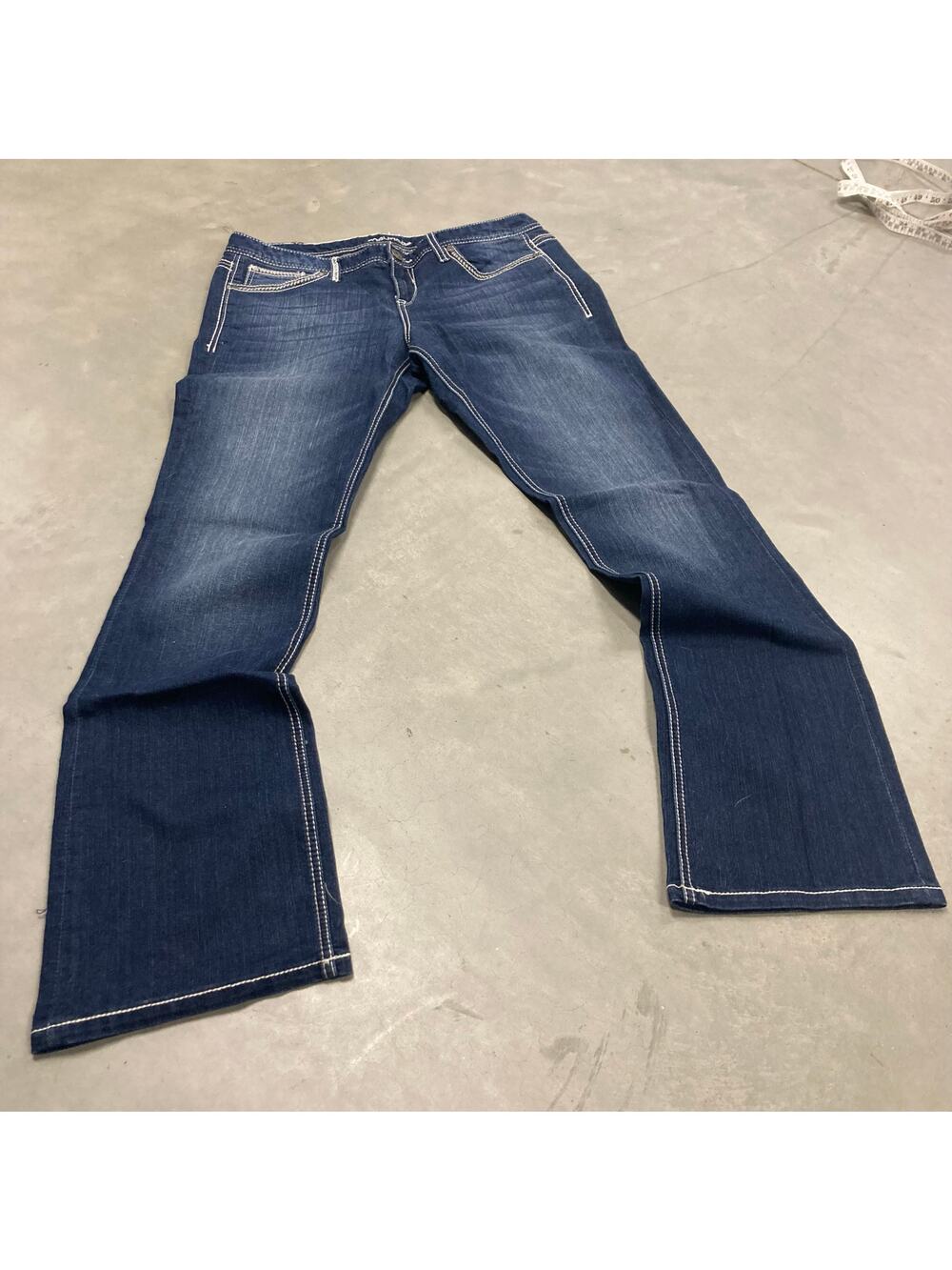 Y2K low rise maurices bootcut Jeans 34x33